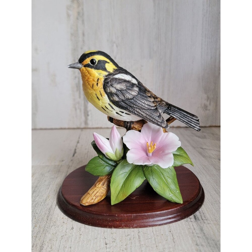 Andrea‎ by Sadek Warbler 1993 vintage 9114 bird flower figure decor